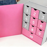 Boîte cadeau coulissante en carton recyclable pour bijoux, personnalisable avec logo, idéale pour bonbons et autres articles.