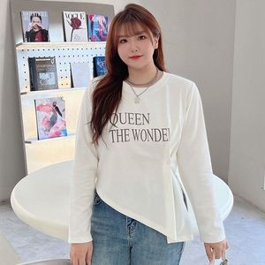 Camiseta de manga larga para mujer de talla grande, tejida con estampado, dobladillo asimétrico, diseño Queen The Wonder N8456 - Product Image 3