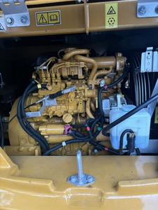 รถขุด CAT 306 มือสอง ทดสอบแล้วใช้งานได้ รถตักดินไฮดรอลิกแบบตีนตะขาบ Caterpillar ขนาด 6 ตัน - Product Image 3