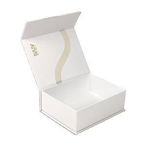 Boîte cadeau de parfum magnétique noire de luxe, encre de soja biodégradable, réutilisable pour doublure en éponge pour emballage de flacon cosmétique - Product Image 2