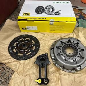 Original 3PCE 220mm 17T OE 3M51-7540H Kit de embrague de placa de disco <span class=keywords><strong>Luk</strong></span> 622315133 para <span class=keywords><strong>Ford</strong></span> Focus 1,8 Kits de embrague Premium Accesorios - Product Image 2