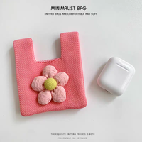 Mini sac à main carré mignon et durable en polyester, portable, avec sangle de poignet, pochette de rangement pour pièces de monnaie, rouge à lèvres, porte-clés et pendentif enfant