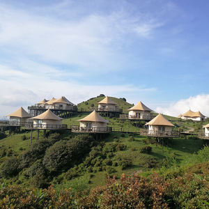Hôtel-lodge de luxe surélevé en forme de tente, résistant aux intempéries, à structure en bois, pour le tourisme en montagne, utilisable toute l'année - Product Image 4