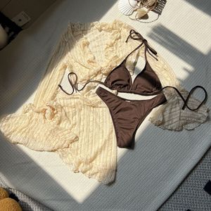 Conjunto de bikini de 4 piezas para mujer con volantes, top halter acanalado, braga triangular con lazo lateral, de Spandex/Nylon, de secado rápido, transpirable, y falda kimono de playa. - Product Image 6