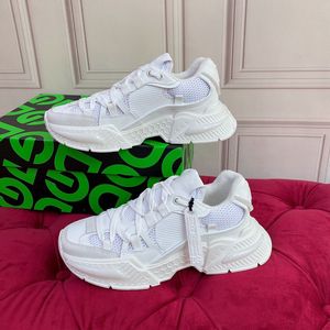 Zapatos Deportivos de Gamuza de Marca Lujosa y Cómoda de Alta Calidad Calzado Deportivo Transpirable y Moderno para Hombre y Mujer, con Amortiguación para Correr - Product Image 3