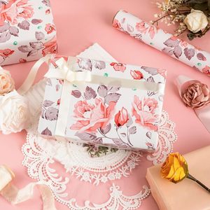 Rollo de Papel de Regalo con Diseño Floral MAYPLUSS, 17 Pulgadas x 33 Pies, Diseño Floral de Lujo para Regalos de Cumpleaños, Bodas y San Valentín - Product Image 5