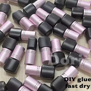 Venta caliente DIY Cluster Lash Glue Impermeable Autoinjerto Lash Glue Impermeable Negro Custom Cluster Lash Glue - Product Image 3