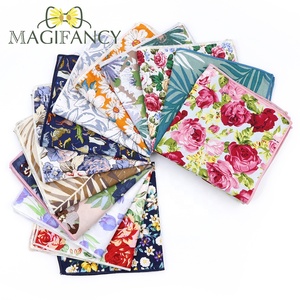 Mouchoir <span class=keywords><strong>vintage</strong></span> imprimé fleuri 23cm 100% coton mouchoir femmes hommes fête de mariage poche carré cadeau costume <span class=keywords><strong>cravate</strong></span> accessoire assorti - Product Image 1