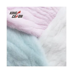 Kingcason 2022 New Arrivals 100% Polyester Một Bên Bàn Chải Đẹp Khắc Rabbit Faux Fur Vải Cho Thảm Thảm
