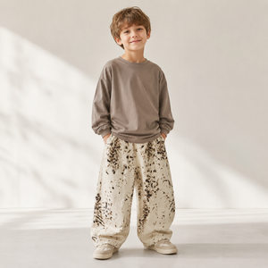 Pantalon en <span class=keywords><strong>jean</strong></span> décontracté pour garçons, imprimé léopard coréen, coupe ample, jambe large, taille élastique, style streetwear tendance, collection Printemps-Automne 2026 - Product Image 1