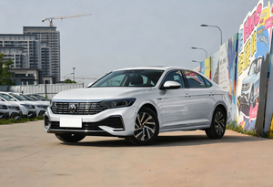 <span class=keywords><strong>VW</strong></span> 430PHEV 2023, Sedán PHEV de Lujo, 63 km de Autonomía Eléctrica, Auto Mediano - Product Image 2