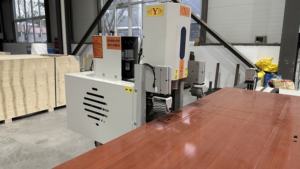 Cnc Cửa Khóa Máy làm Độ chính xác cao CNC Cửa Khóa và bản lề máy làm cho cửa gỗ Bảng điều chỉnh bản lề khe cắm - Product Image 3
