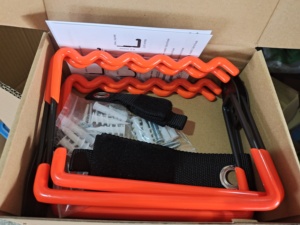 Heavy-Duty Anti-Slip Coating Metal Wave Hook Bicycle <strong>Display</strong> Racks Durable Wall Hanger Garage Use Versatile Room Storage <strong>Tool</strong> - Product Image 3