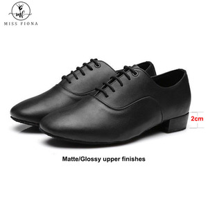 <span class=keywords><strong>Scarpe</strong></span> da Ballo in Morbida Pelle Nera per Uomini e Ragazzi, <span class=keywords><strong>Scarpe</strong></span> da Competizione per Danza Latina, Salsa, Tango, Ballo da Sala, Tacco 2cm - Product Image 1