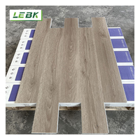 Plancher SPC à texture graphique d'ingénierie, série grain de bois, moderne, antidérapant, pour commandes en gros, idéal pour chambres, escaliers et centres commerciaux