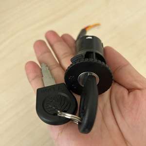 Serrure de <span class=keywords><strong>porte</strong></span> électrique pour scooter électrique Tricycle Serrure à clé pour vélo électrique Accessoires de verrouillage électrique - Product Image 2