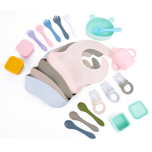 Ensemble de vaisselle en <span class=keywords><strong>silicone</strong></span> pour bébé, personnalisé, 100% de qualité alimentaire, sans BPA, avec plateau de rangement, bavoir, sucette, bol et couverts - Product Image 6