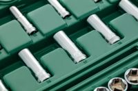 SATA 09004 Jeu de douilles 3/8 de 60 pièces, clé à cliquet, rallonge, joint universel, kit d'outils manuels pour l'entretien automobile, métal et plastique