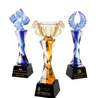 Trophées de verre d'honneur personnalisés Creative Outstanding Staff Competition Awards UV Crystal Souvenirs Trophées