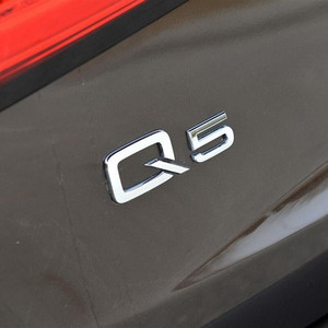 FF FF5103 Emblema 3D in ABS Cromato <span class=keywords><strong>Nero</strong></span>, Adesivo con Lettere Q2-Q8, Decalcomania Numerica Monouso, Badge per Bagagliaio Auto <span class=keywords><strong>Audi</strong></span> - Product Image 2
