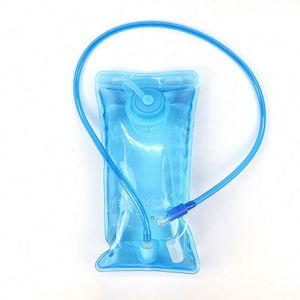 Bolsa de Hidratación de 2.0L, Libre de BPA, Fabricada con TPU - Product Image 2