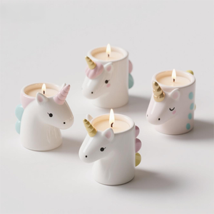 Ensemble de salière et poivrière en céramique licorne. <span class=keywords><strong>Duo</strong></span> personnalisé peint à la main en 3D, une paire fantaisiste et pratique pour des repas amusants. - Product Image 2