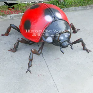 공원 또는 전시회를위한 로봇 무당 벌레 모델