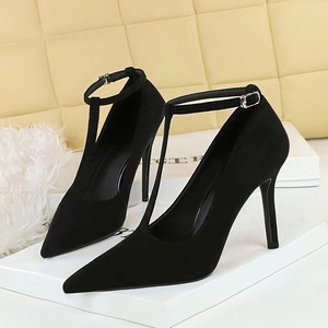 Scarpe da <span class=keywords><strong>Donna</strong></span> Sexy e Alla Moda in Morbida Pelle PU, Nuovi Tacchi Alti Sottili Primaverili per Cerimonie, Matrimoni e Feste, Stiletto <span class=keywords><strong>Nero</strong></span> in Taglie Grandi - Product Image 1