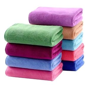 Serviettes de toilette en microfibre résistantes à la décoloration pour salon et spa - Product Image 1