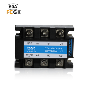 รีเลย์ควบคุมแรงดันไฟฟ้าแบบโซลิดสเตต AC สามเฟส60A <span class=keywords><strong>SSR</strong></span>-60DV ขนาดเล็ก380VAC 12VDC รีเลย์สถานะของแข็ง100V - Product Image 1