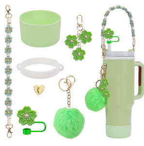 DD3877 Juego de 8 Accesorios para Tazas de Viaje, 40 oz, Funda de Silicona, Pajita, Tapa, Gancho en Forma de Corazón, Pompón, Bolsa para Lápiz Labial, Apto para Lavavajillas/Microondas - Product Image 3