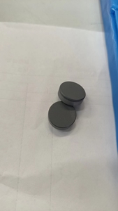 Pemotong <span class=keywords><strong>Pdc</strong></span> 1304 untuk menjelajah geologi dengan sisipan <span class=keywords><strong>PDC</strong></span> 1304 bentuk datar untuk mata bor dan mata bor inti <span class=keywords><strong>PDC</strong></span> - Product Image 5