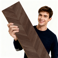 Prix d'usine – Nouveau revêtement de sol hybride SPC en vinyle PVC de luxe, résistant aux rayures, aspect bois foncé, 4mm 5mm, parquet chevron en chevrons