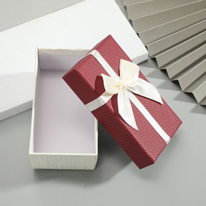 Boîte cadeau pour bijoux avec nœud, étui de rangement rigide avec couvercle et base pour boucles d'oreilles et colliers, boîte d'emballage pour bijoux de mariage - Product Image 3