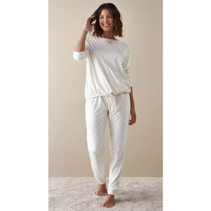 เซ็ตชุดนอนเนื้อนุ่มหรูหราพร้อมกระดุมและกางเกงเอวยางยืดสวมใส่สบาย - Product Image 2