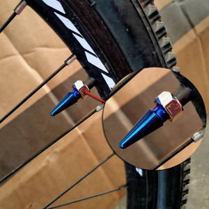 Capuchon de valve hexagonal bleu en alliage d'aluminium universel pour valve de pneu de vélo, moto, voiture, type américain QM-kl - Product Image 1