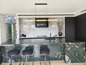 שיש אי ירוק - אבן טבעית עם ורידים בצורת עננים, לוח דקורטיבי יוקרתי לקירות/ריצוף/משטחים - Product Image 6