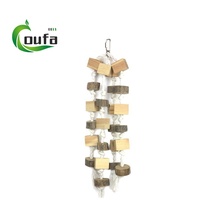 Jouet à mâcher suspendu pour oiseaux de compagnie, tranches de bois naturelles, blocs de pin, corde en coton, accessoire pour cage à perroquet