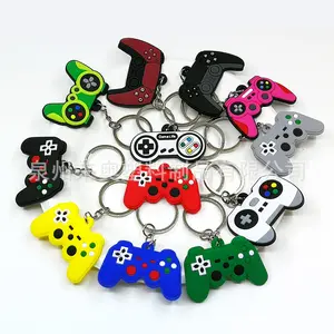 Hot sale game machine 2d 3d cartoon wholesale game handle PVC car key chain