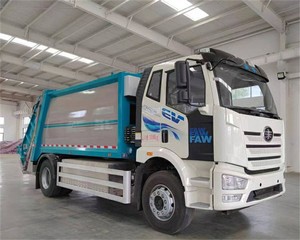 Camion de marque 4x2 8-15CBM à chargement arrière, compacteur de déchets, camion de collecte des ordures pour la ville - Product Image 3