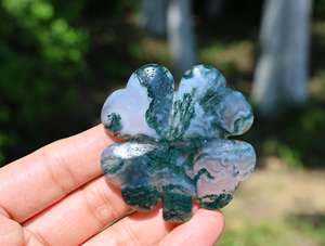 จี้คริสตัลแกะสลักรูปใบโคลเวอร์สี่แฉกจากมอสอาเกตธรรมชาติคุณภาพสูงสำหรับทำเครื่องประดับ ของขวัญ และของตกแต่ง - Product Image 3