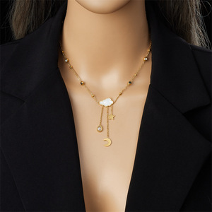 Collier en acier inoxydable doré avec pendentifs nuage, étoile et lune, bijoux féminins élégants et luxueux, parfait pour les cadeaux de vacances - Product Image 1