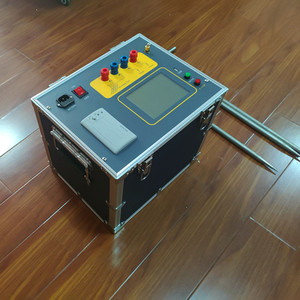 Probador de deformación por bobinado de alta resistencia a la tierra 1A-5A con 100 grupos de soporte y almacenamiento de datos en disco U - Product Image 1