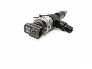 Nuevo Inyector de Combustible Diésel Common Rail Meiche de Alta Calidad 095000-7780 para Motor DDOD 100, Ajuste Universal - Product Image 3