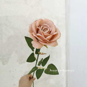 O-X742 Rose Artificiali di Alta Qualità, Grandi Fiori Singoli, Rose Charlotte per Matrimoni, Fiori Artificiali in Seta Color Cappuccino e Nude - Product Image 2