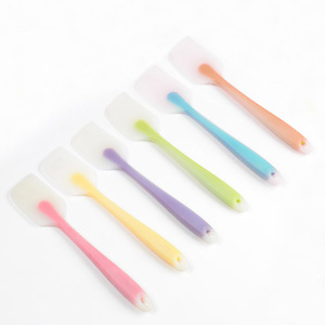Wholesale Dishwasher Safe Heat Resistant Kitchen Spatula <b>Silicone</b> for Cooking <b>Baking</b> Scraping & Mixing - Product Image 5