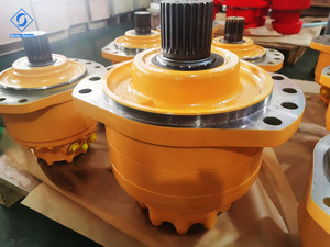 Moteur à piston hydraulique Poclain MSE08 à couple élevé et faible vitesse pour la série MS, construction en fonte de la marque TOWER - Product Image 1