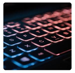 Intel 11th Gen Core I7 15,6 pulgadas IPS Teclado en inglés Ordenador portátil para juegos de alto rendimiento 16GB Memoria 512TB SSD - Product Image 5