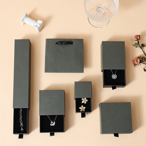 Boîte d'emballage de luxe pour tiroirs <span class=keywords><strong>avec</strong></span> surface mate et construction robuste pour la présentation et l'offrande de bijoux haut de gamme - Product Image 2