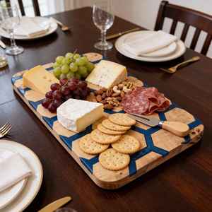 เขียงไม้เรซิ่นแข็งแรง ผลิตจากไม้กระถินเทศและไม้มะม่วง ออกแบบมาเพื่อความมั่นคง ความหนา และความสม่ำเสมอ - Product Image 2